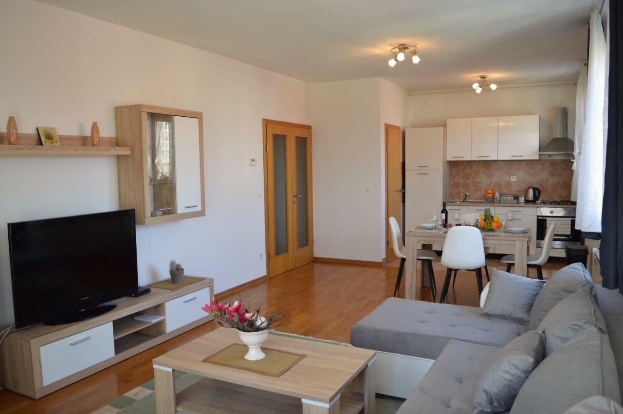 Apartment Marlena Zagreb Exteriör bild